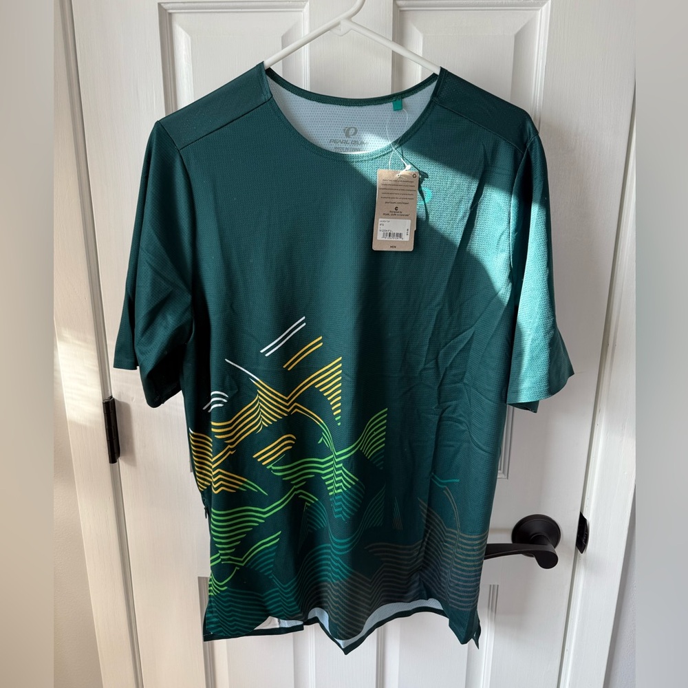 Pearl Izumi Green and Yellow Men's Mountain Bike Jersey